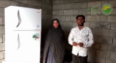 اهدا یخچال به بانو خودسرپرست